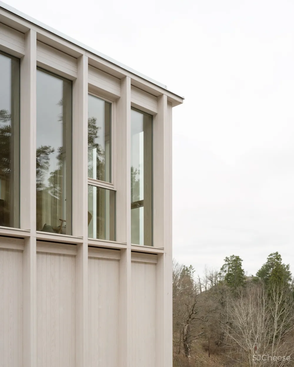 温暖与极简的碰撞，位于瑞典 Skurusundet 的简约住宅