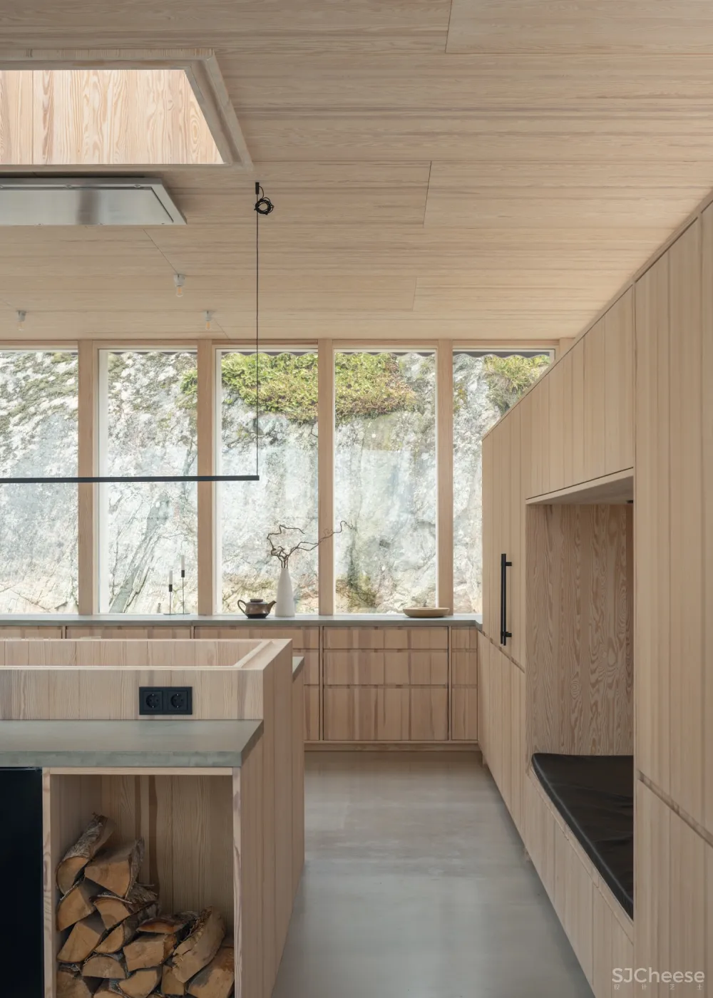 温暖与极简的碰撞，位于瑞典 Skurusundet 的简约住宅