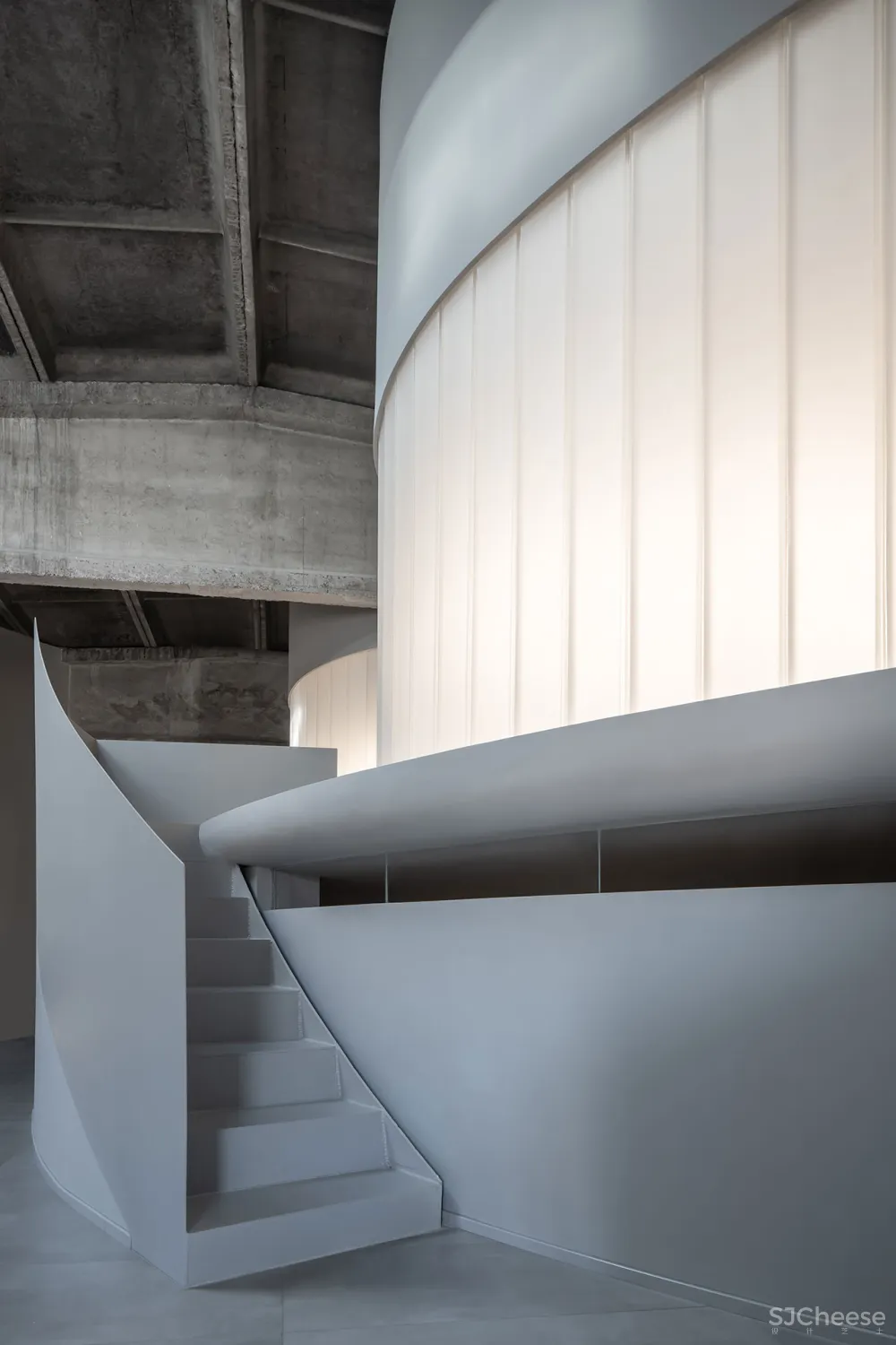 20250323194750768 沉醉于空间与几何的艺术流动与交织,北京仓库旧改办公室