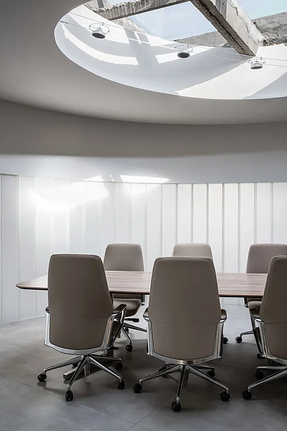 20250323194751716 沉醉于空间与几何的艺术流动与交织,北京仓库旧改办公室