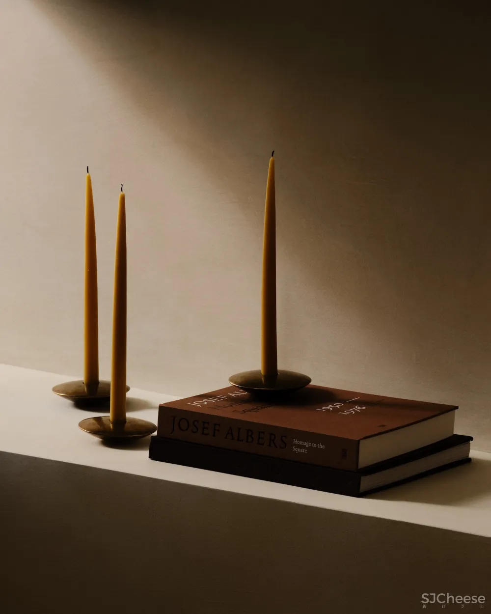 极简与温馨的碰撞，纽约豪华公寓的完美诠释