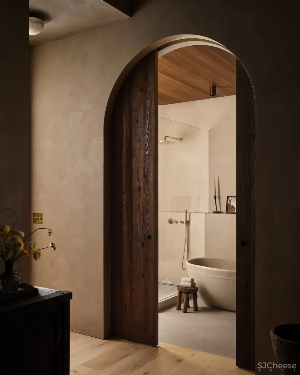 极简与温馨的碰撞，纽约豪华公寓的完美诠释