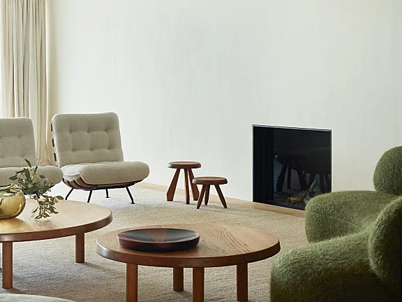 光线与材料的极致运用，比利时Residence RII 简约住宅的美学呈现