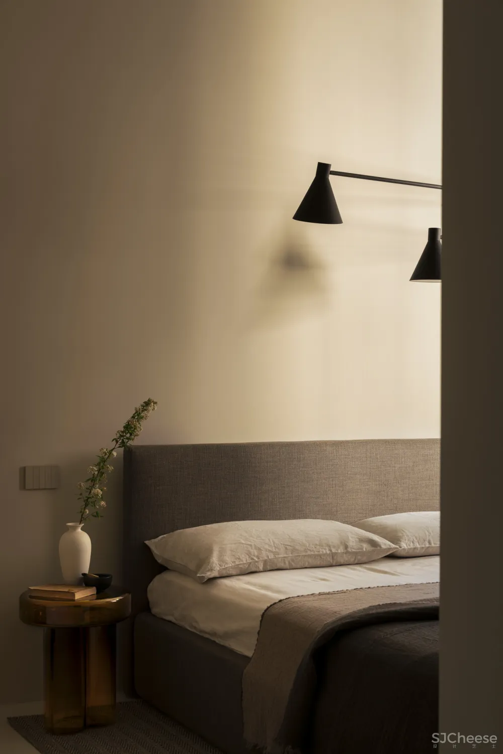 20250417170833469 游走在传统与现代之间,米兰工作室爆改为精致公寓