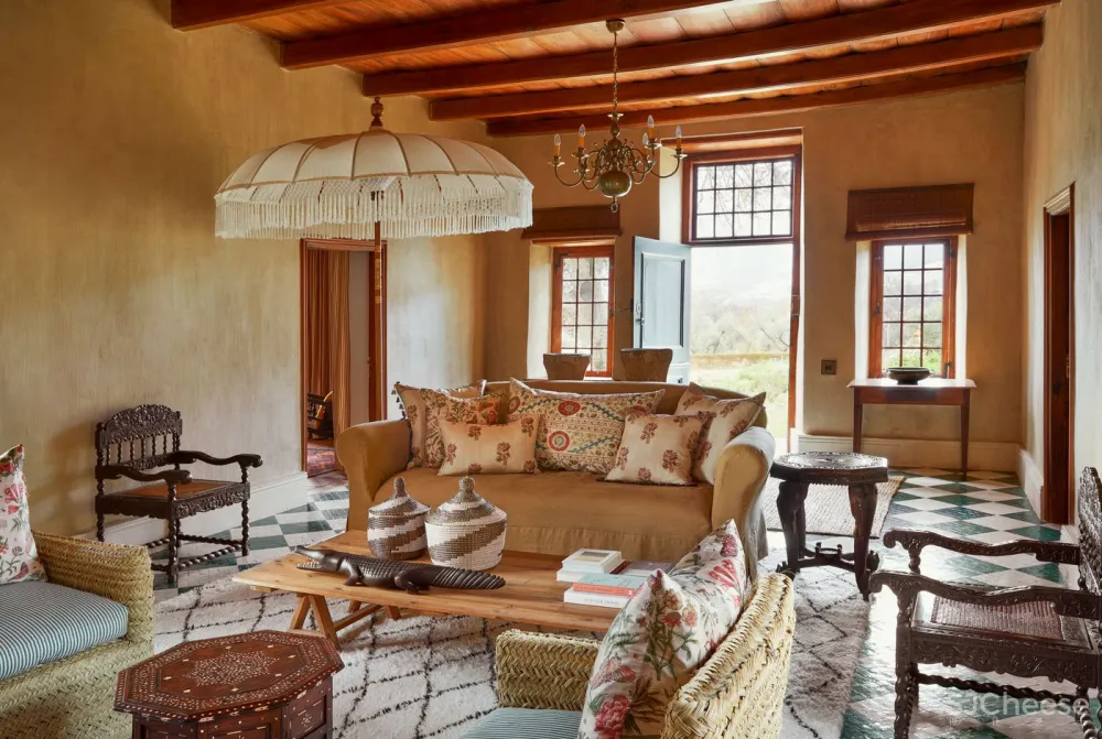 20250420200126825 他们用三年造了座「慢星球」:疗愈、归家、与万物共生的南非民宿